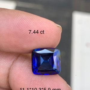 Blue sapphire - 7.44ct