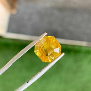 Yellow Sapphire - Heated - 7.16 CT