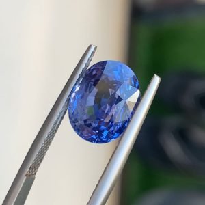 Blue Sapphire - 8.07 carats - Natural